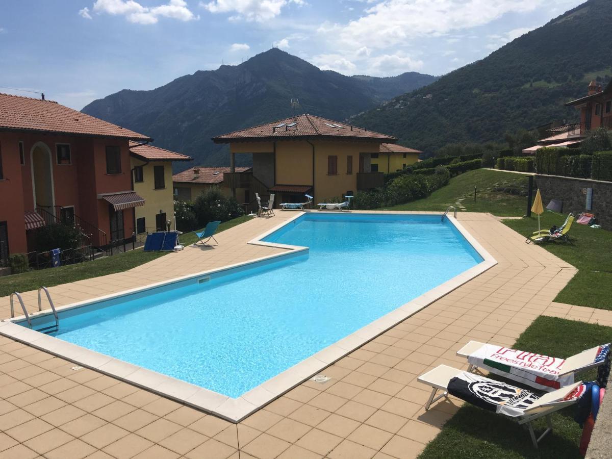 Irina'S House With View On Like And Swimming Pool Daire Riva di Solto Dış mekan fotoğraf