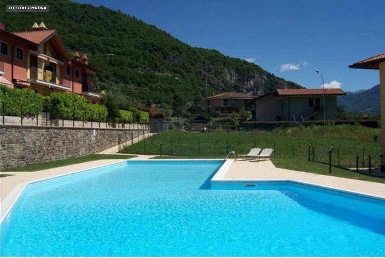 Irina'S House With View On Like And Swimming Pool Daire Riva di Solto Dış mekan fotoğraf